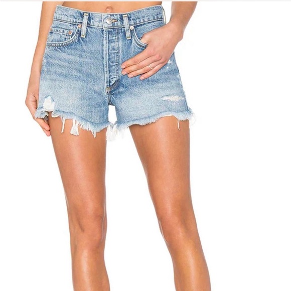 Agolde Pants - Parker Vintage Cut Off Short in Swapmeet
AGOLDE size 25 Aritzia 
Denim Jeans